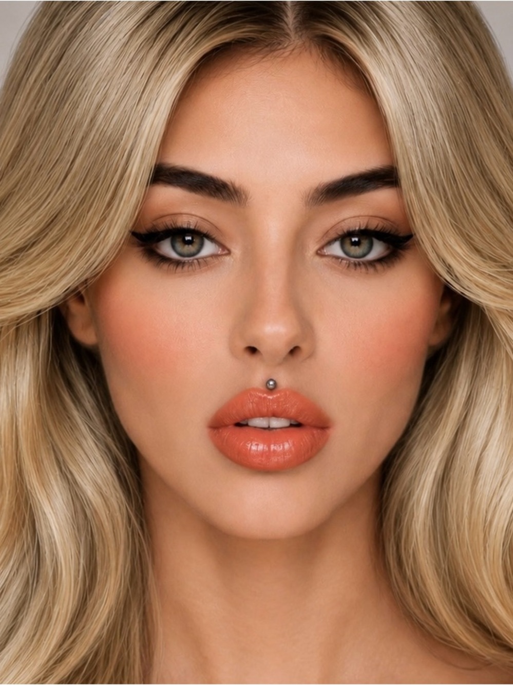 Jeffree Star NUDE GARDEN Supreme Gloss Warm Caramel Nude NIB Full Size